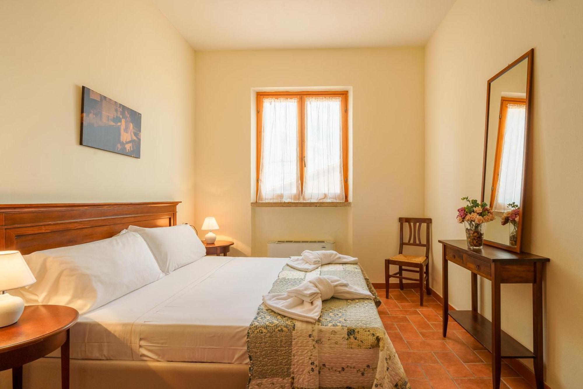 Pian Dei Mucini Resort マッサ・マリッティマ エクステリア 写真
