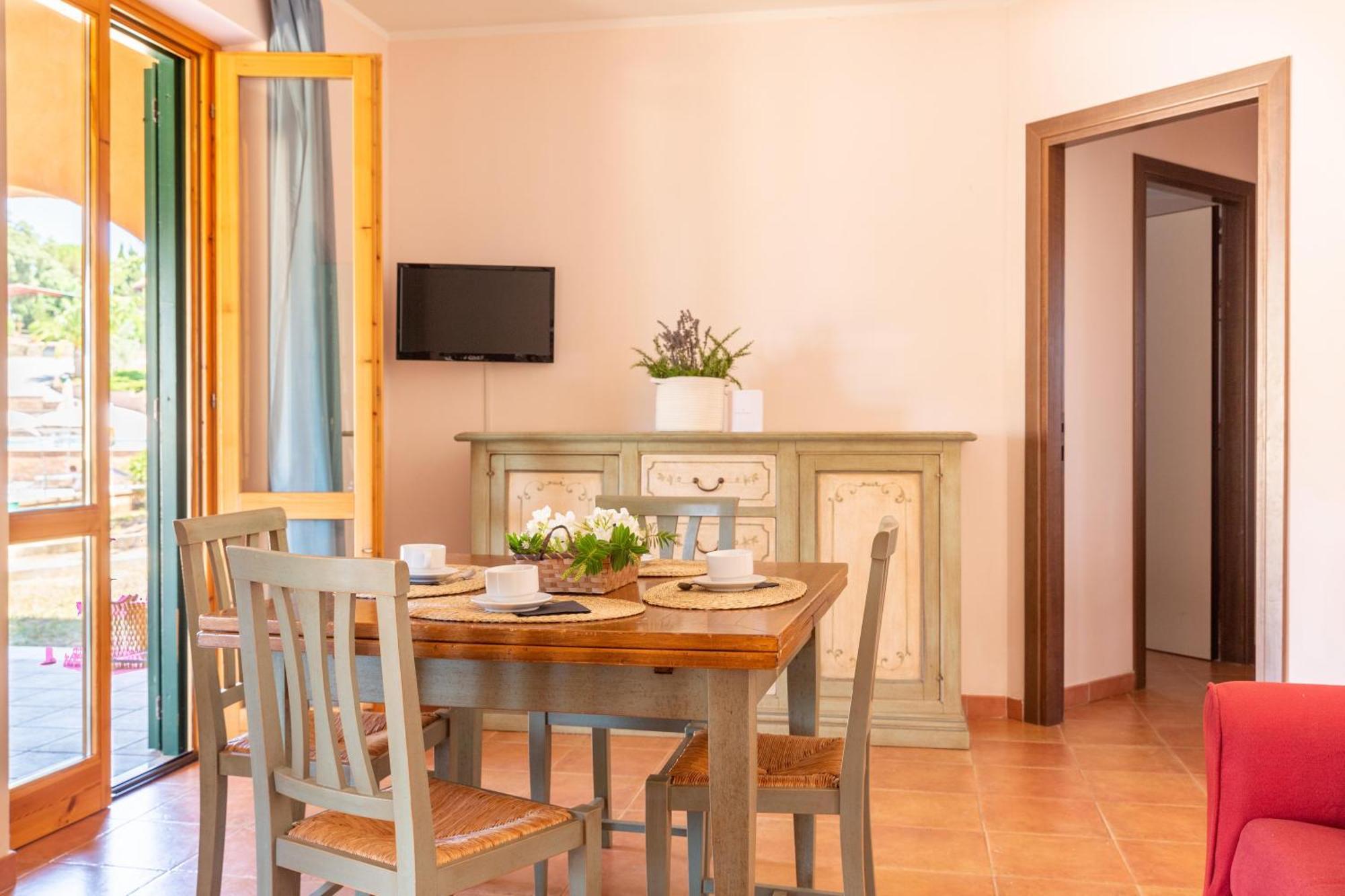 Pian Dei Mucini Resort マッサ・マリッティマ エクステリア 写真